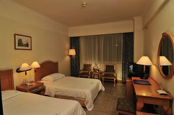Cosco Hotel Гуанджоу Екстериор снимка